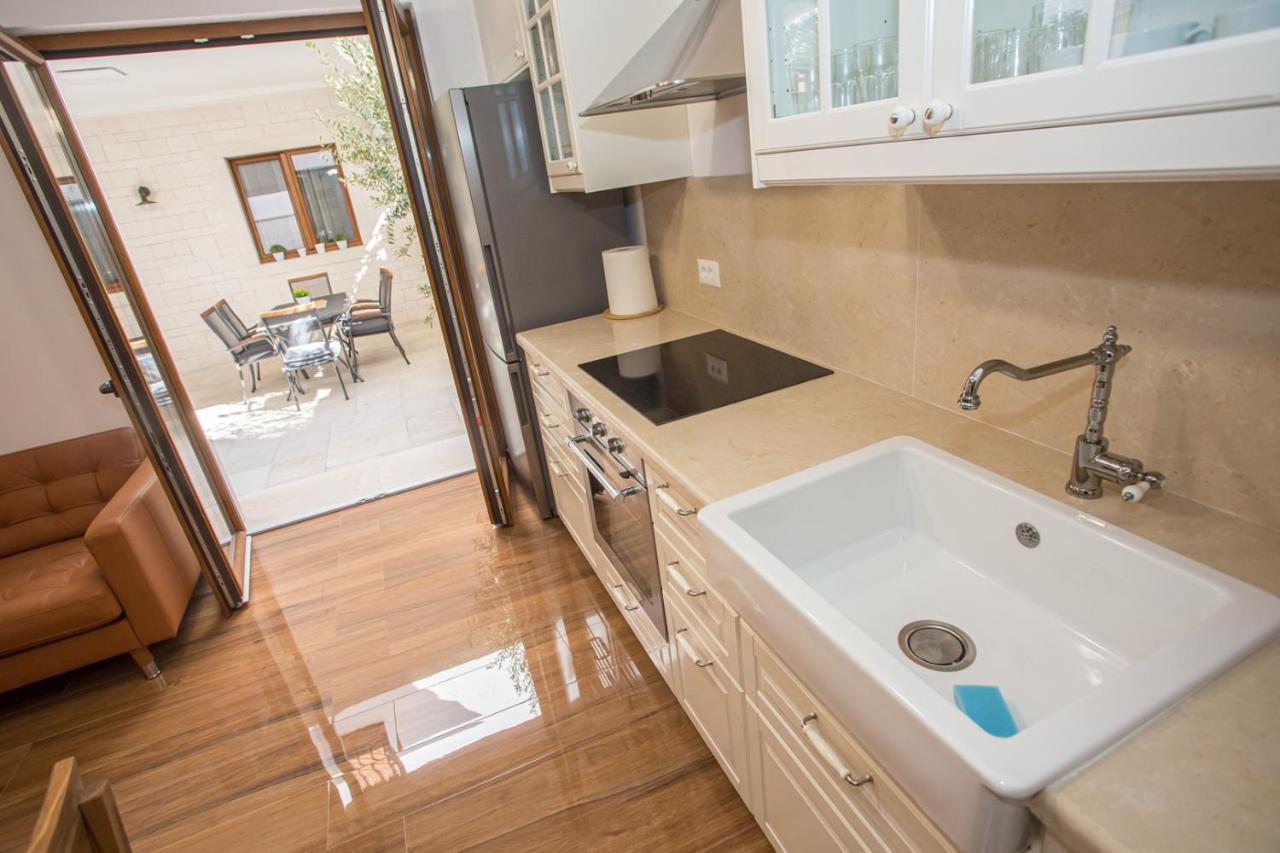 Holiday Home Camellia Poreč Dış mekan fotoğraf